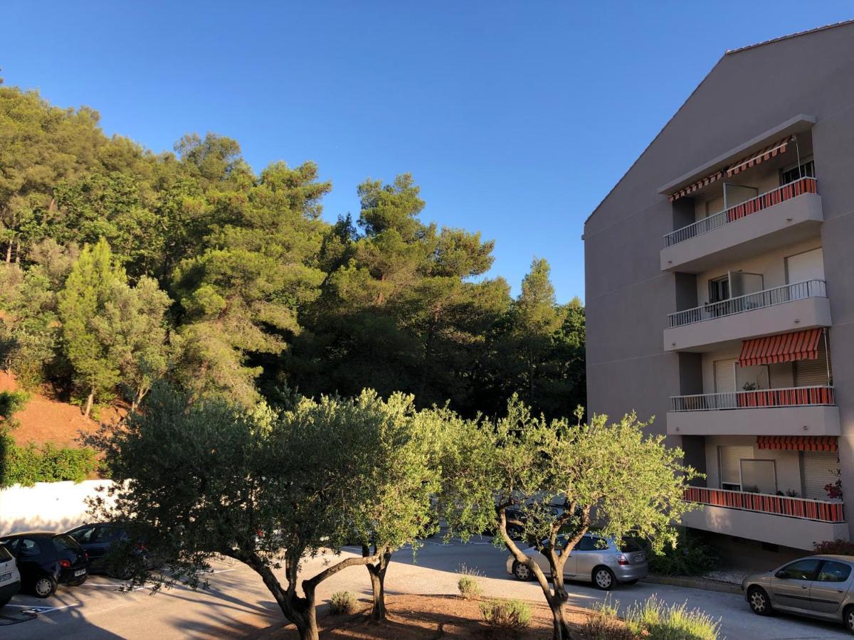 Grand A Entre Et Hyères