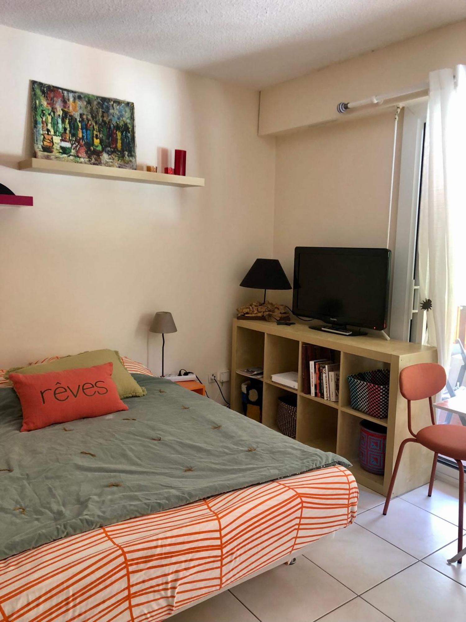 Grand A Entre Et Hyères